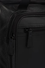 Waterloo black leather unisex travel bag